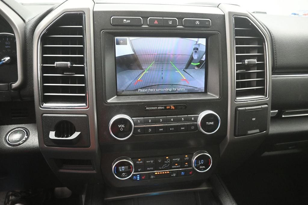 Used 2021 Silver Ford XLT image 4