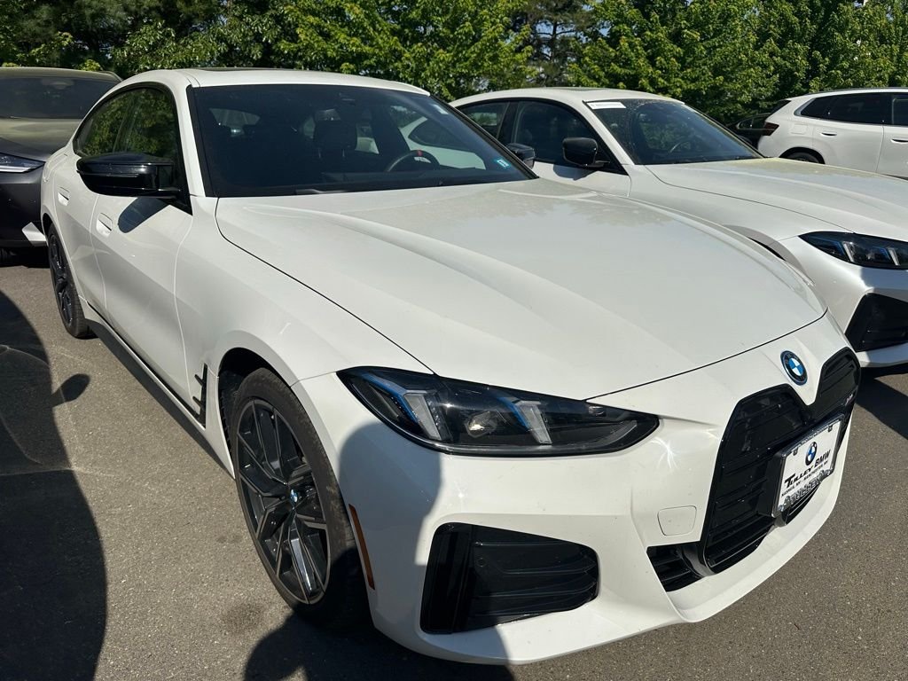 Certified Used 2025 Alpine White BMW M50 image 7