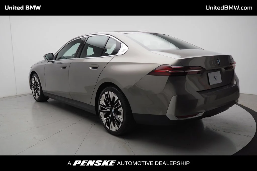 Certified Used 2026 Gray Metallic BMW 530i image 4