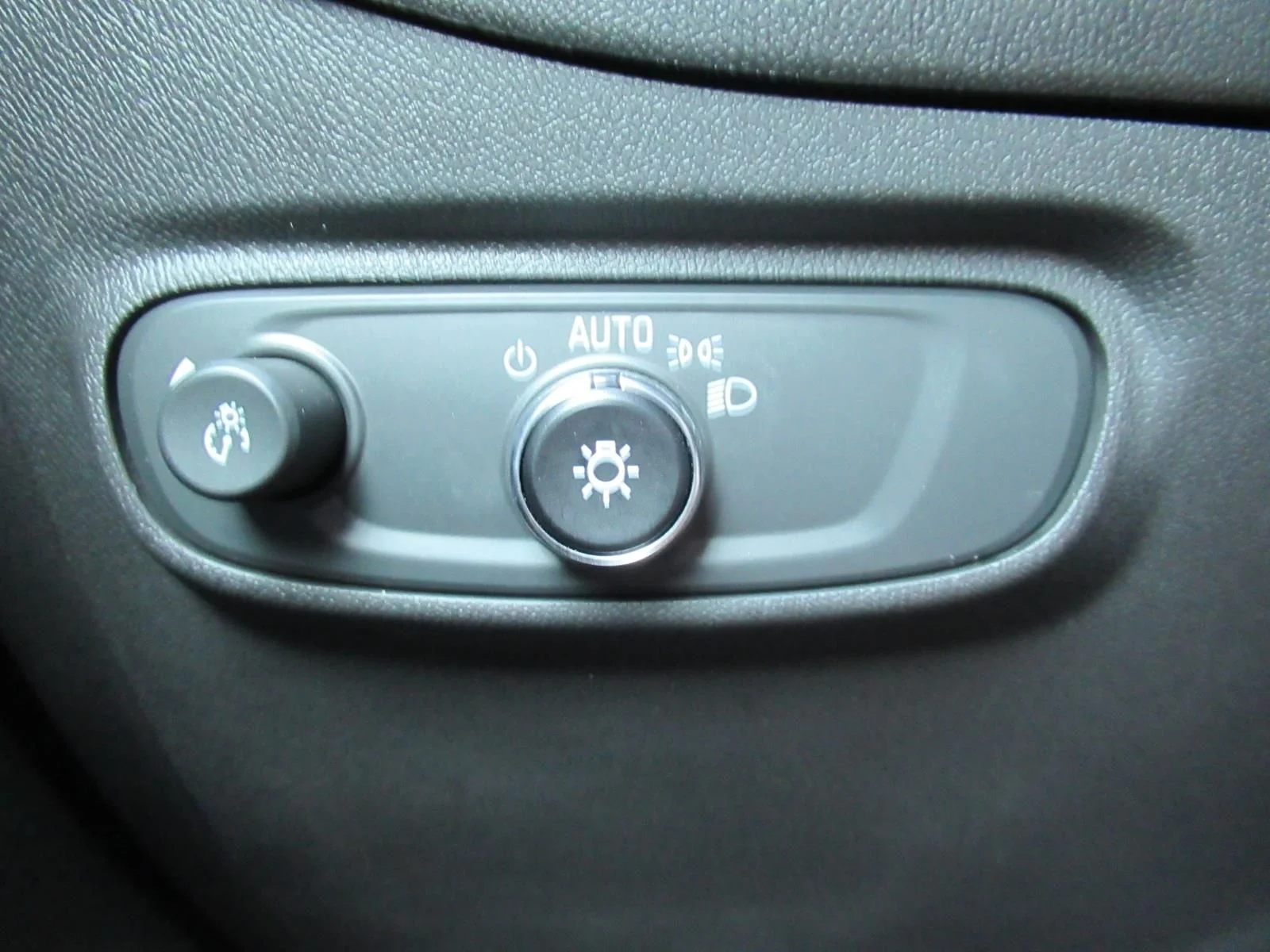 Used 2023 Beige Chevrolet RS image 22