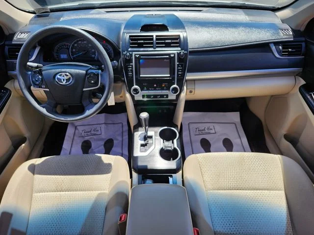 Used 2013 Beige Toyota LE image 21