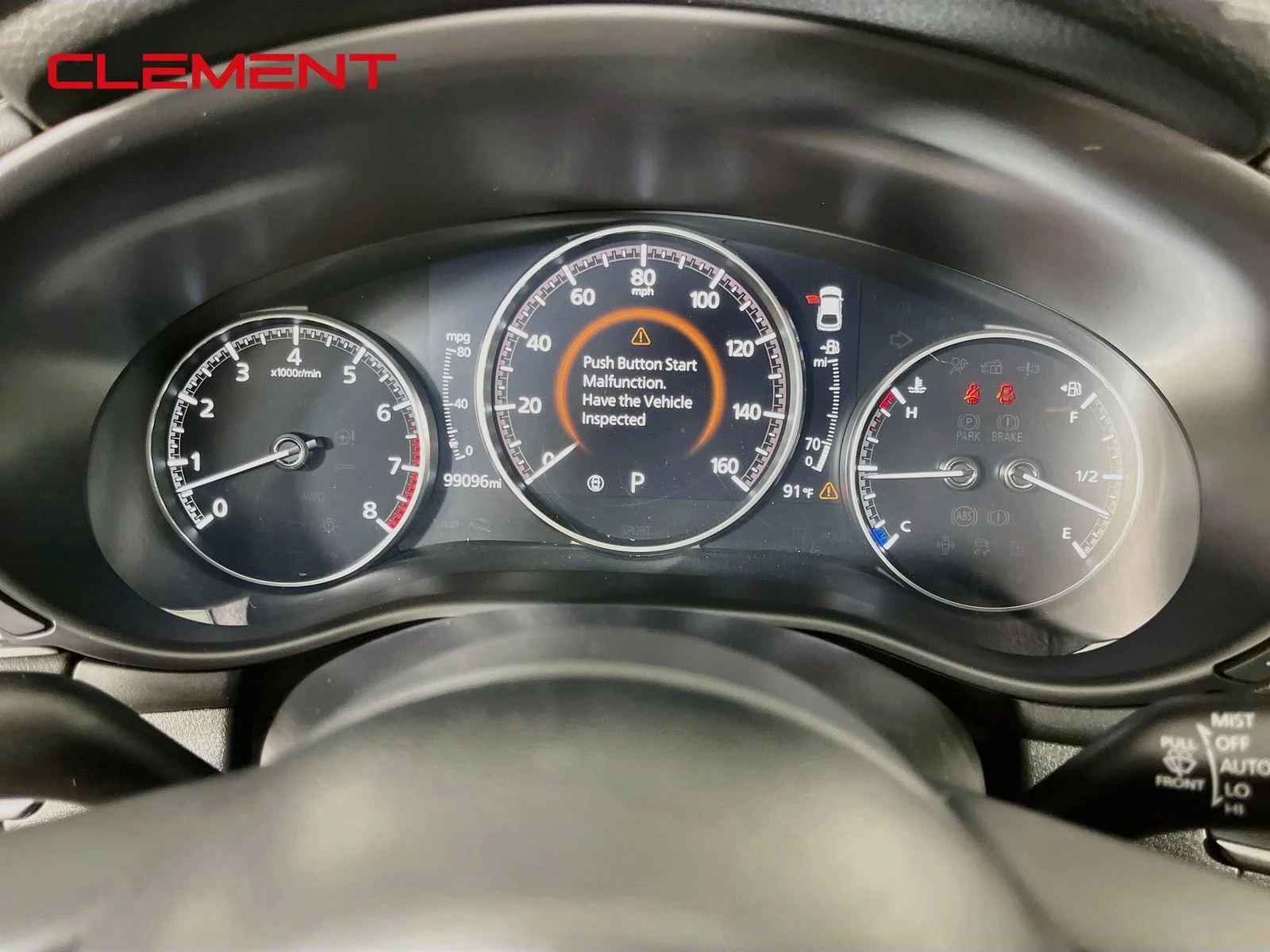 Used 2021 White Mazda Select image 17