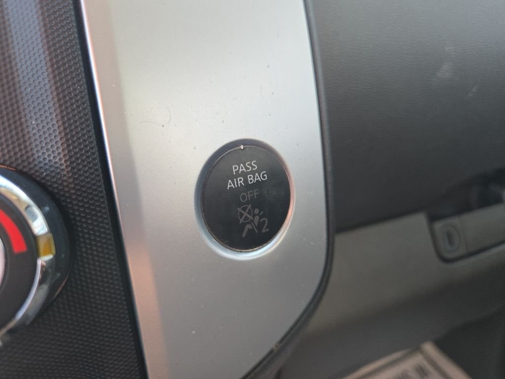 Used 2012  Suzuki Sport image 56
