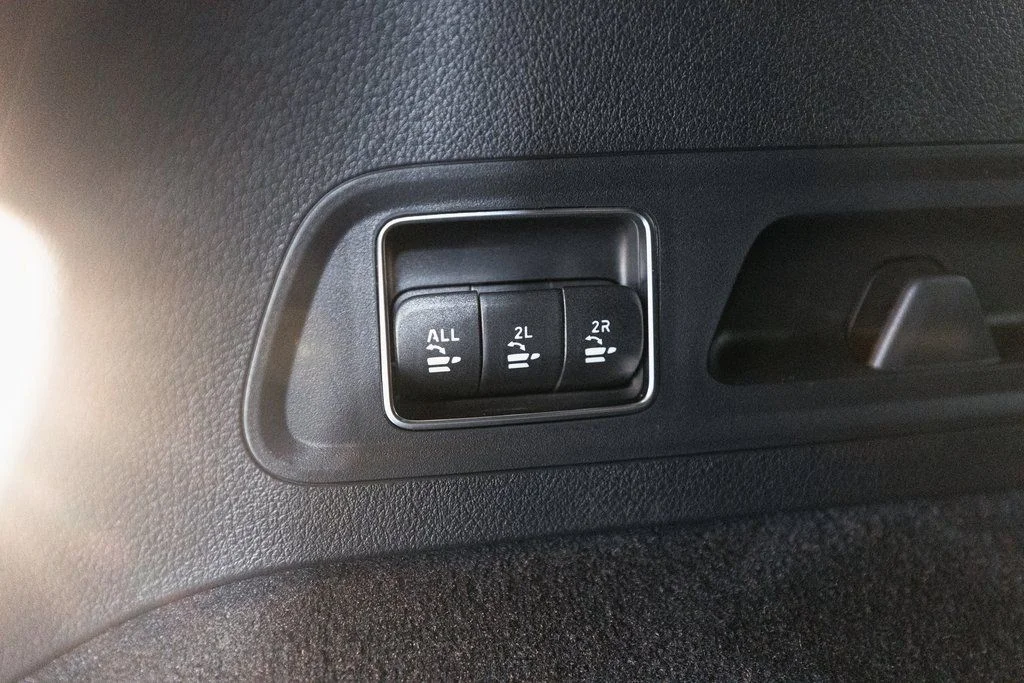 Certified Used 2026 Polar White Mercedes-Benz GLS 450 image 35
