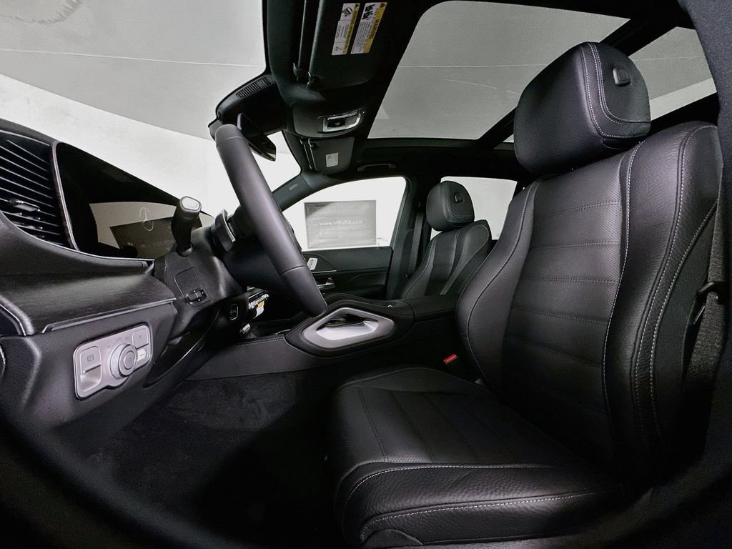 New 2026 Obsidian Black Metallic Mercedes-Benz GLE 580 image 53