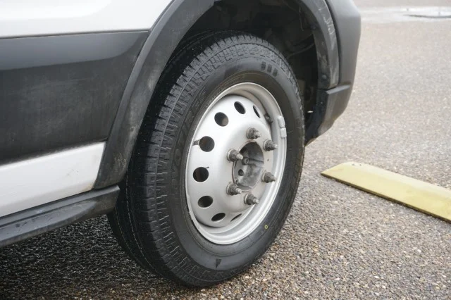 Used 2023 WHITE Ford BASE image 8