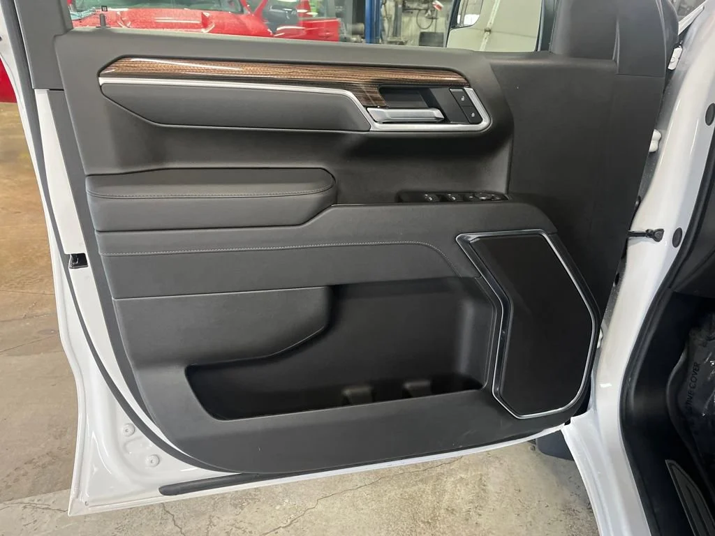 2026 Chevrolet Silverado 1500 LT - Photo 10
