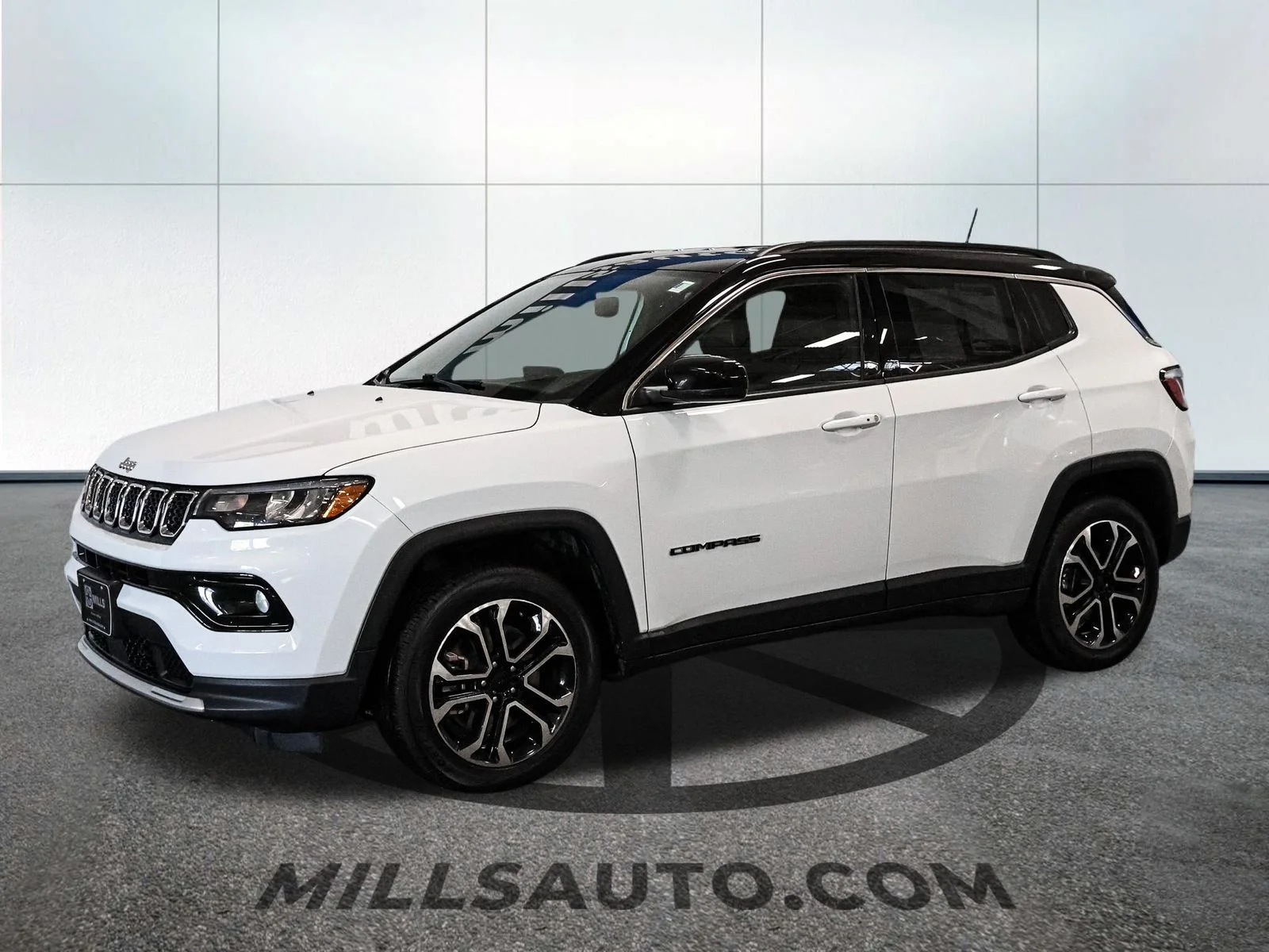 Used 2024 Jeep Compass Limited with VIN 3C4NJDCN3RT610251 for sale in Brainerd, Minnesota