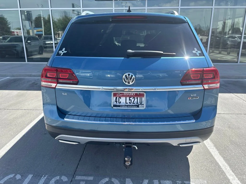 Used 2019 Blue Volkswagen 3.6L V6 SE image 6