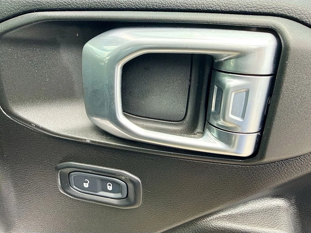Used 2023 Green Jeep Willys 4xe image 34