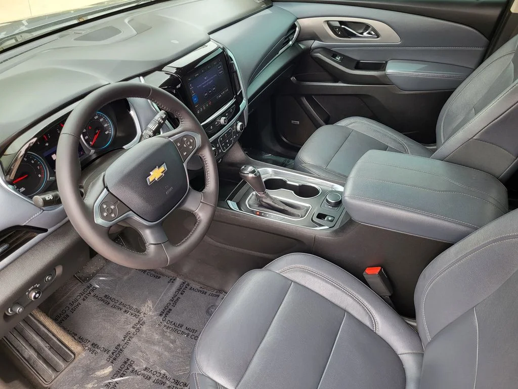 Used 2020 Satin Steel Metallic Chevrolet LT Leather image 10