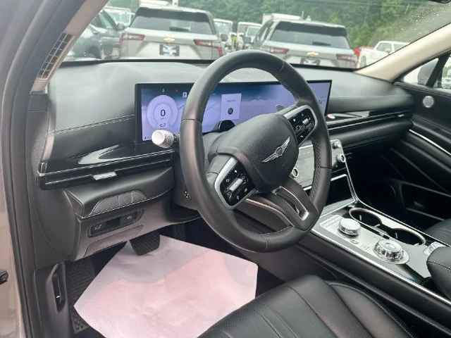 Used 2026 Silver Genesis 2.5T image 19