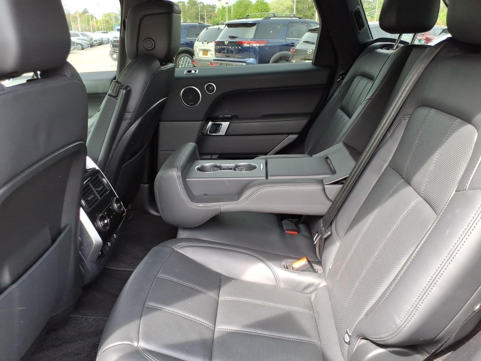 Used 2022 Santorini Black Metallic Land Rover HSE Silver Edition image 19