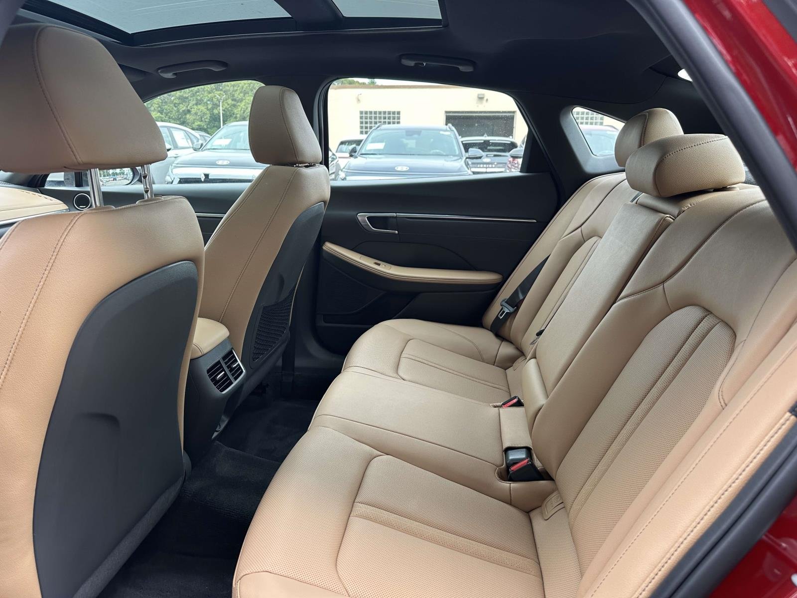 2023 Hyundai Sonata Limited - Photo 18