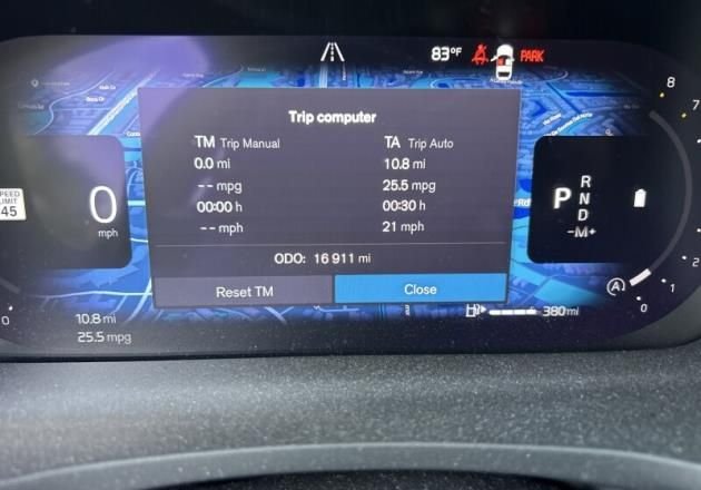 Used 2024 Gray Metallic Volvo Ultimate image 8
