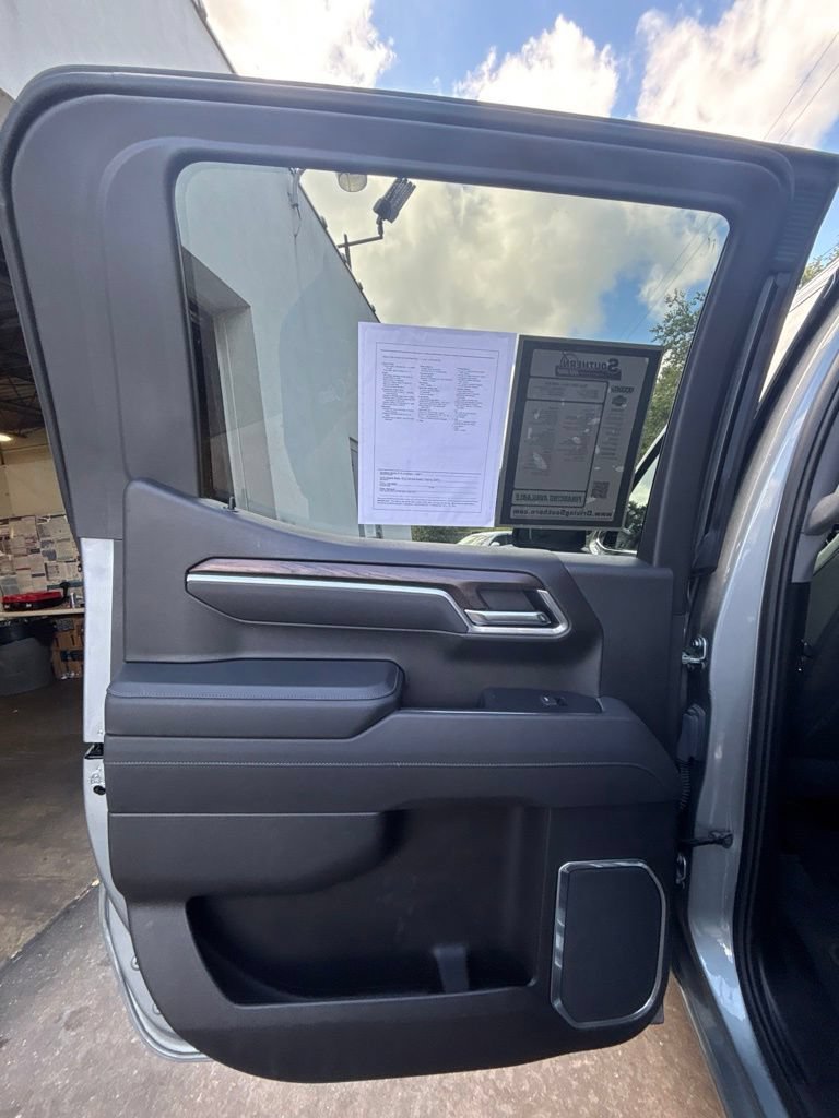 Used 2025 Sterling Metallic GMC SLT image 16