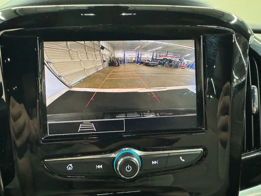 Used 2022 Black Chevrolet LS image 22