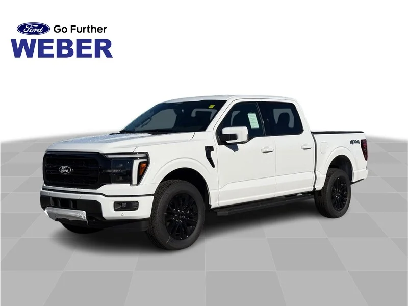 New 2026 Oxford White Ford LARIAT 4WD SuperCrew 5.5