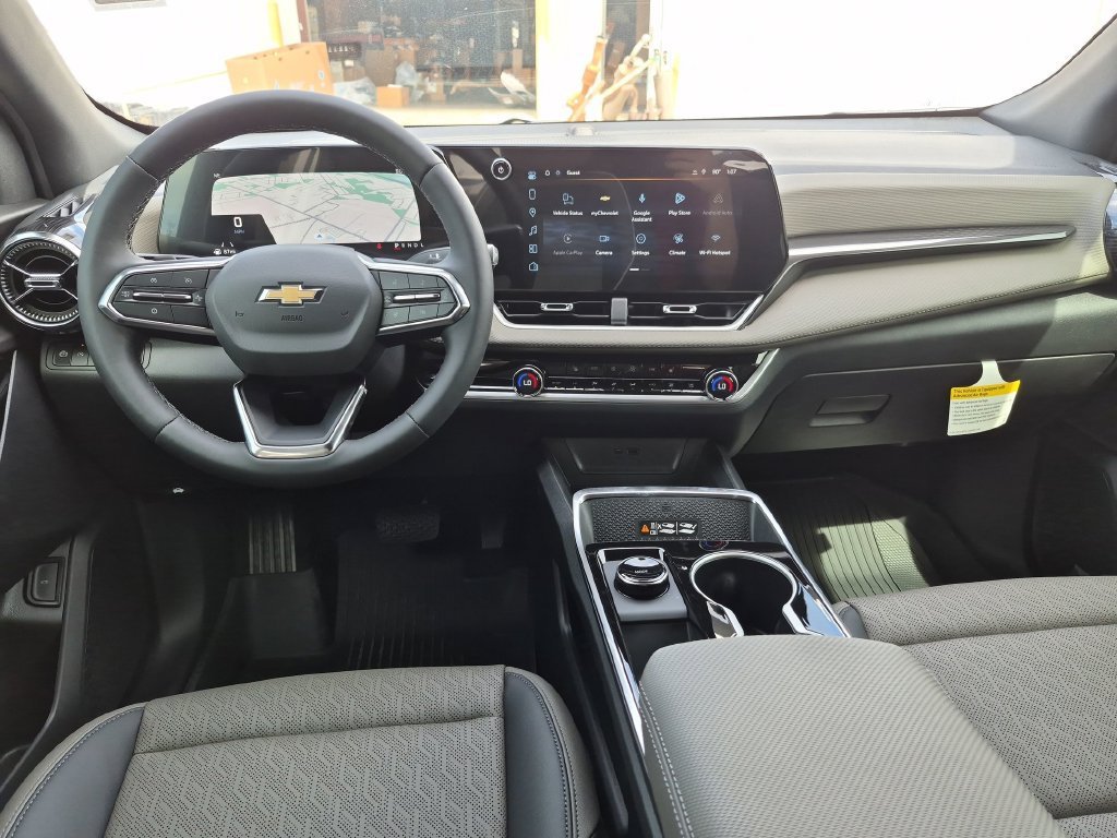 2027 Chevrolet Equinox LT - Photo 30