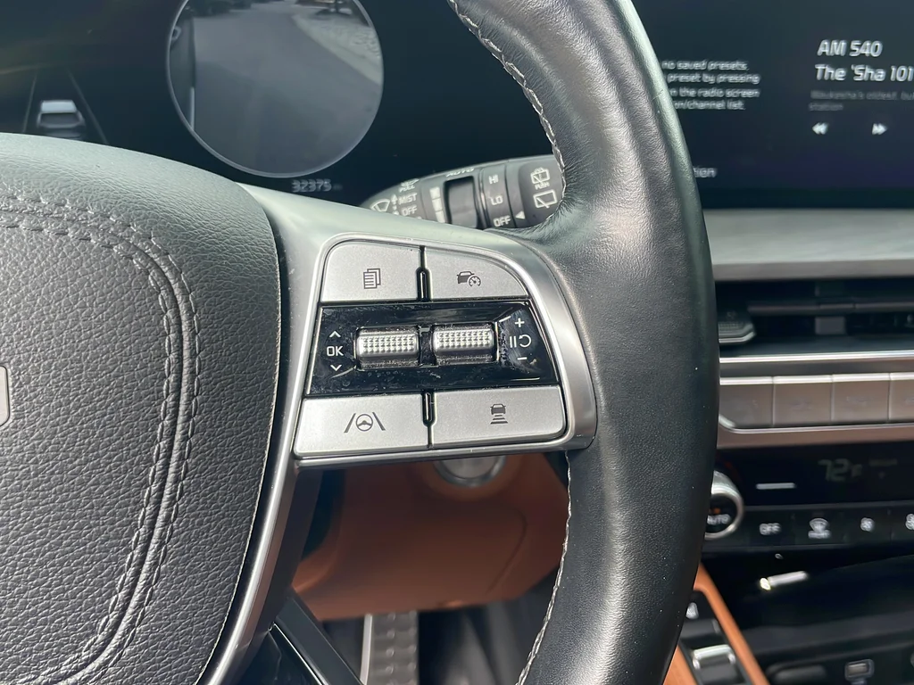 Used 2024 Black Kia SX-Prestige X-Pro image 18