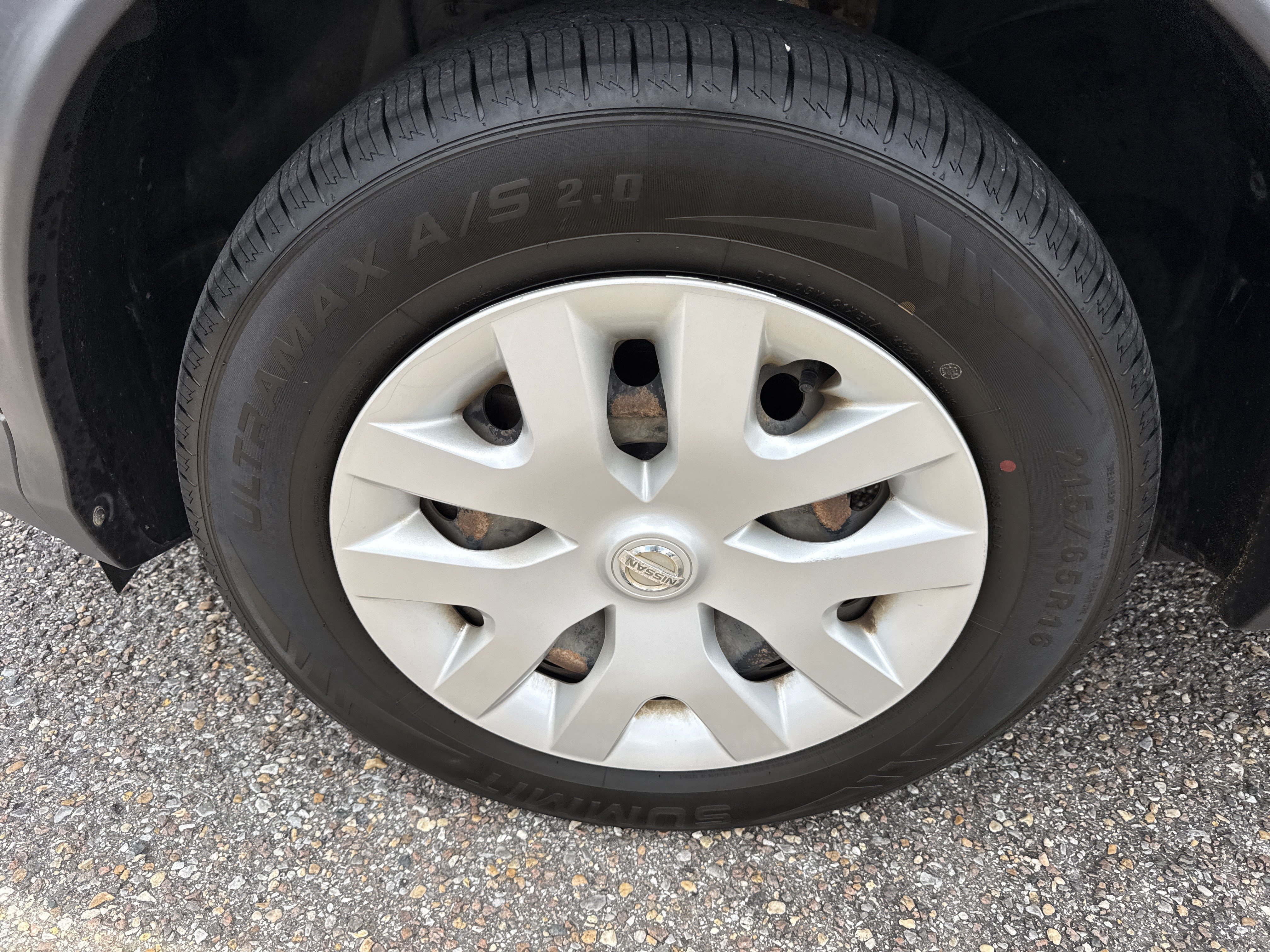 Used 2019 Magnetic Black Pearl Nissan S image 10