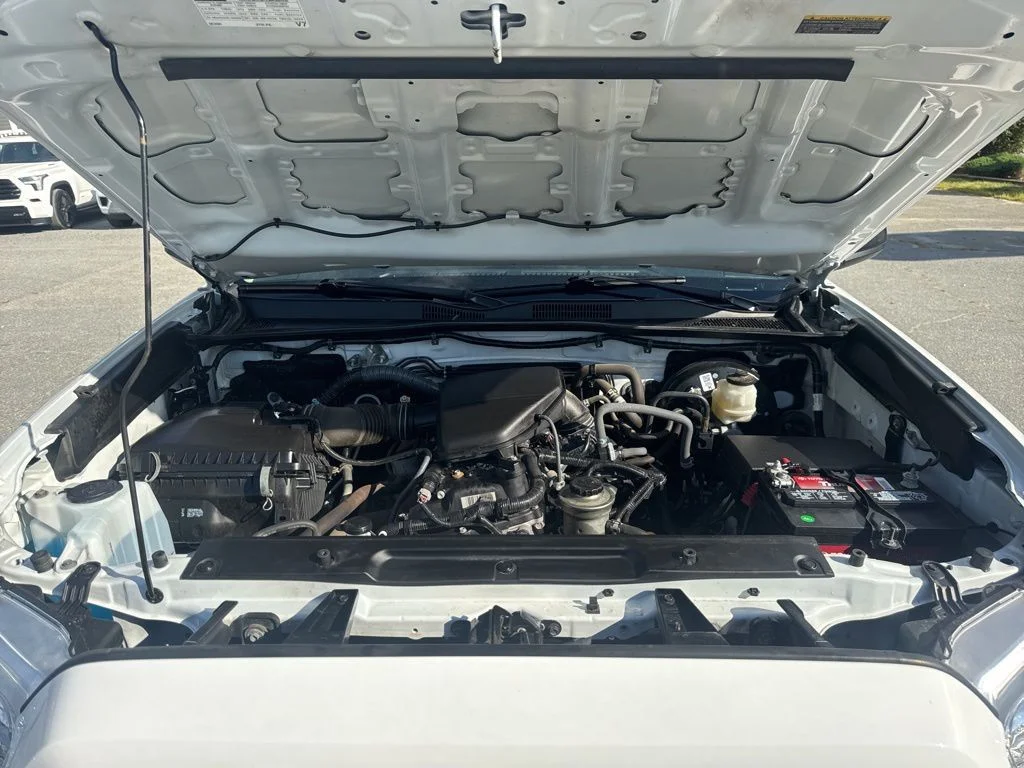 Used 2023 White Toyota SR image 28