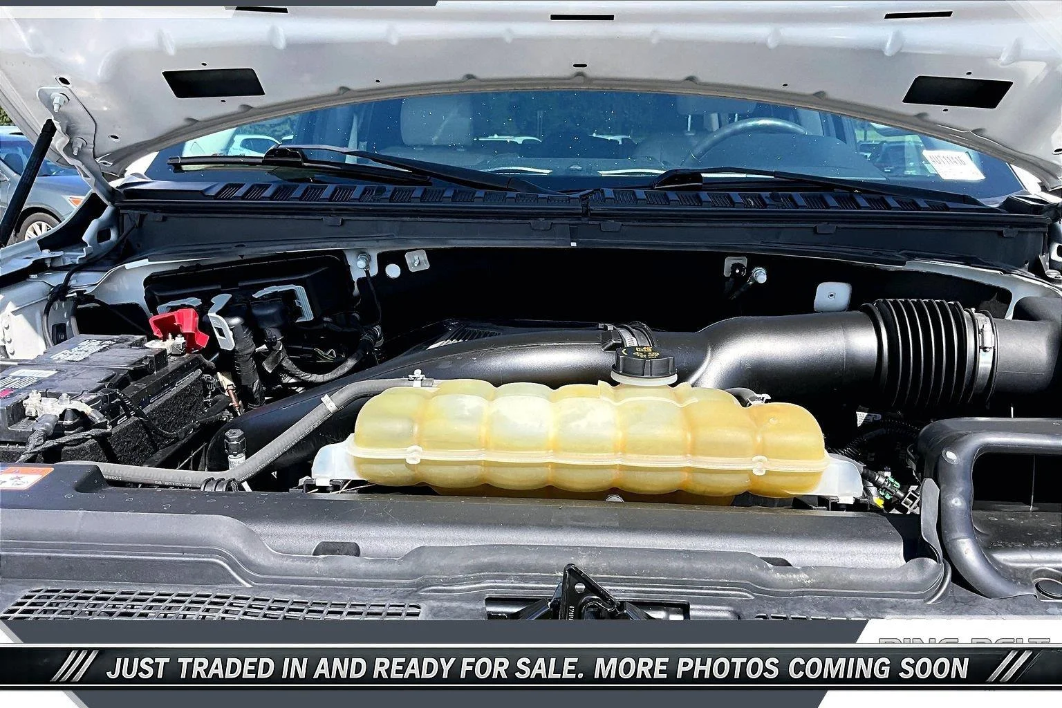 Used 2020 Star White Metallic Tri-Coat Ford XLT image 8