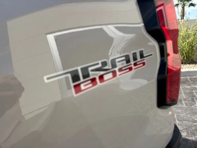 New 2026 White Chevrolet Trail Boss image 7