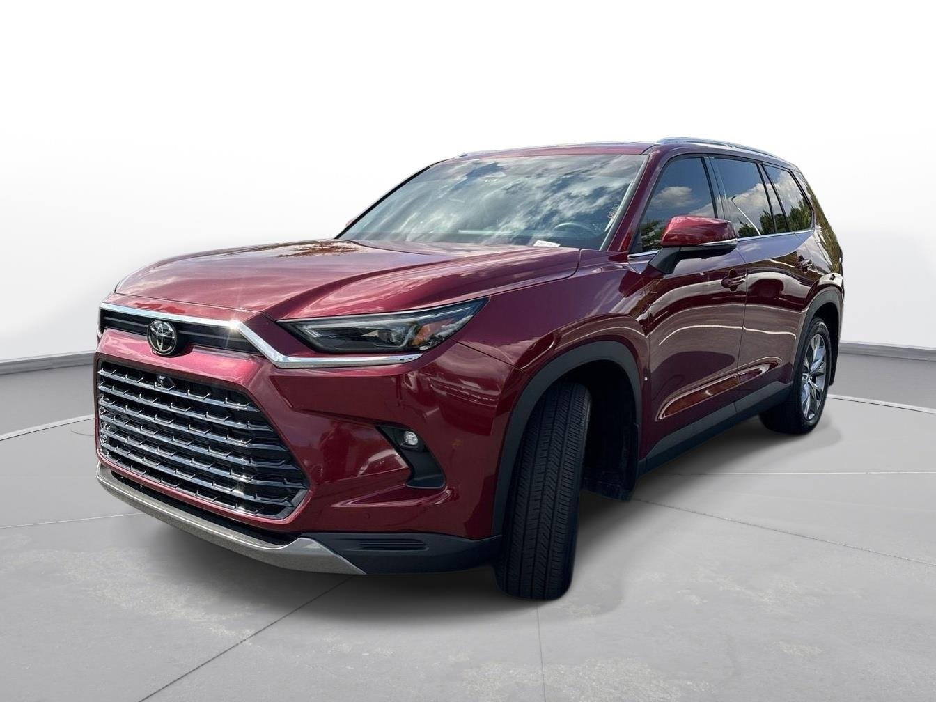 Used 2025 Ruby Flare Pearl Toyota Limited image 2
