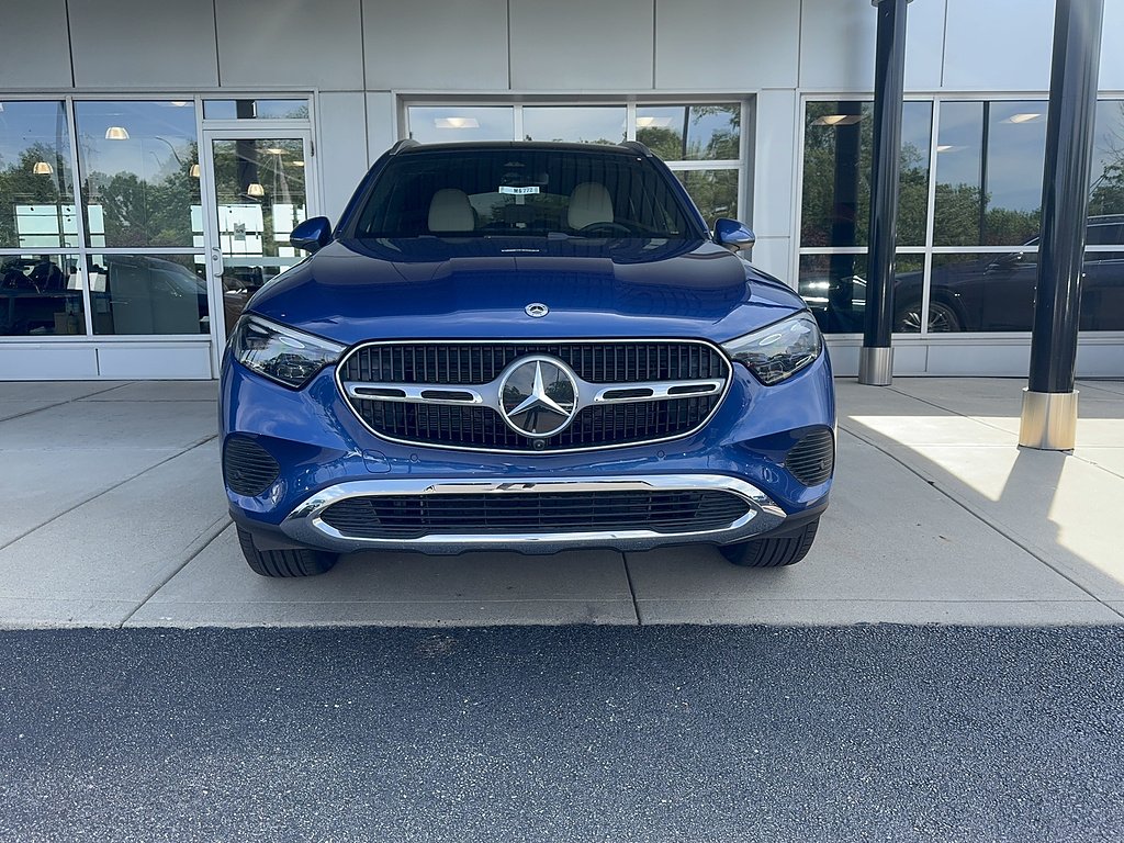 New 2026 Starling Blue Metallic Mercedes-Benz AWD GLC 300 4MATIC® 4dr SUV image 6