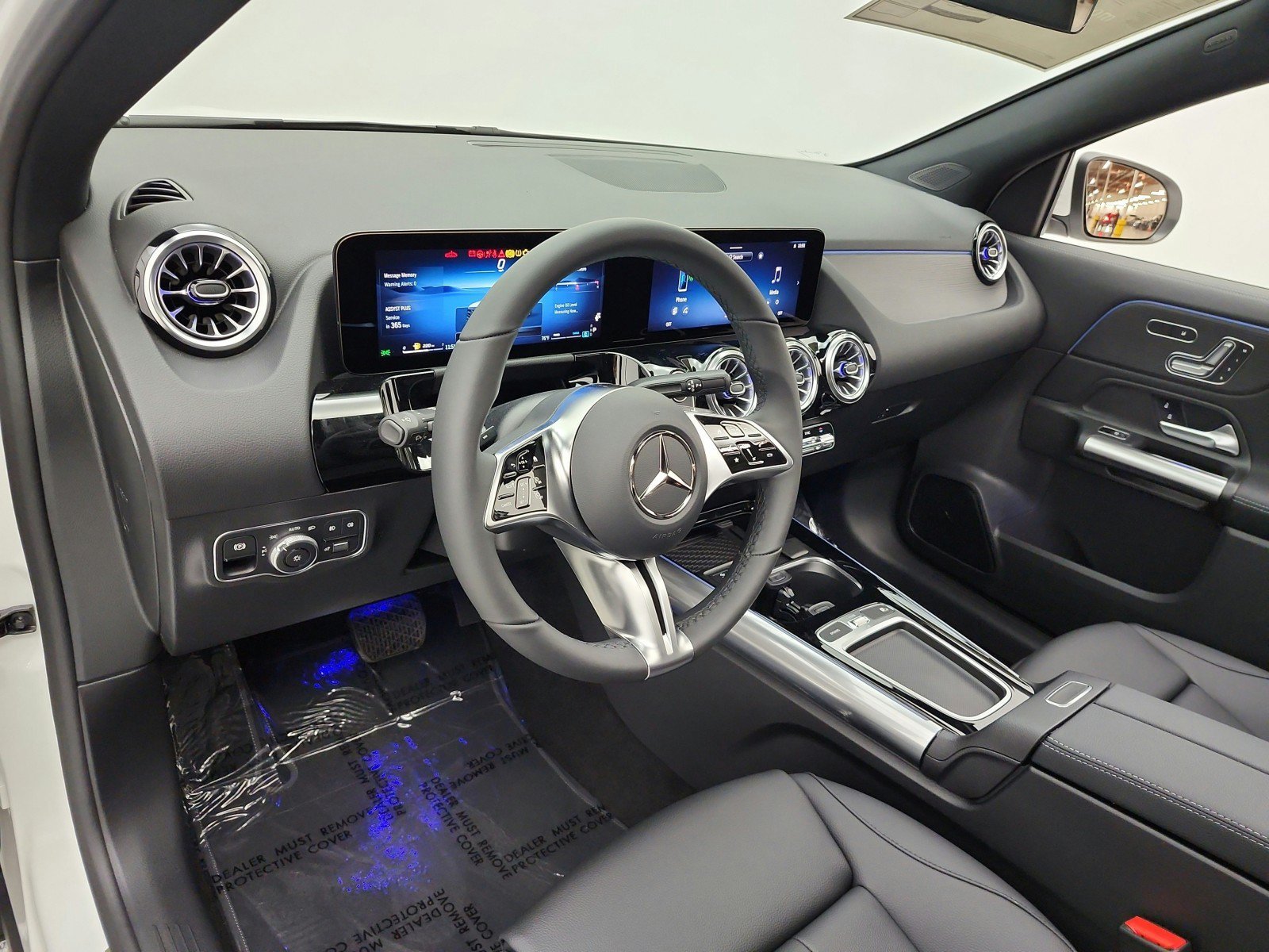 New 2026 Polar White Mercedes-Benz GLA 250 SUV image 24