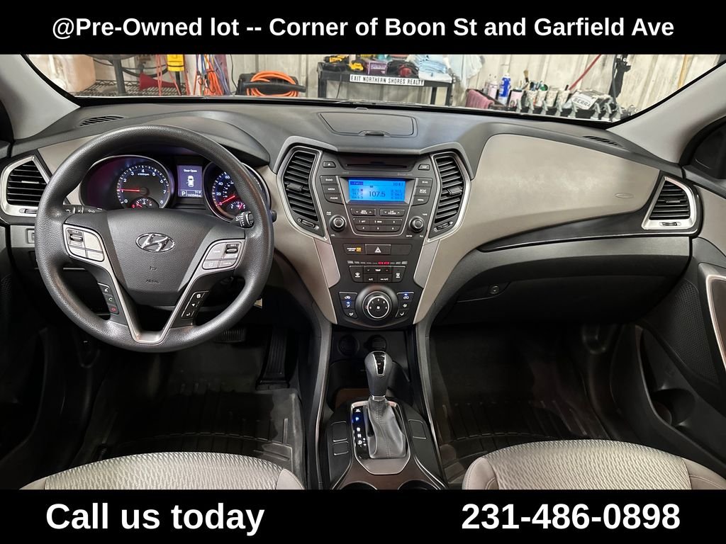 Used 2014 Gray Hyundai Base image 18