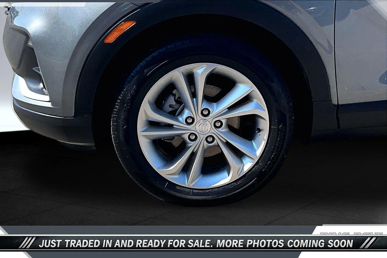 Used 2022 SATIN STEEL METALLIC Buick Preferred image 7