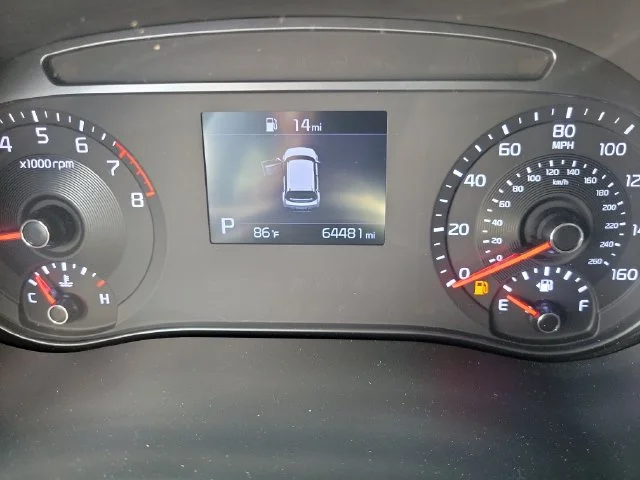 Used 2021 White Kia EX image 30