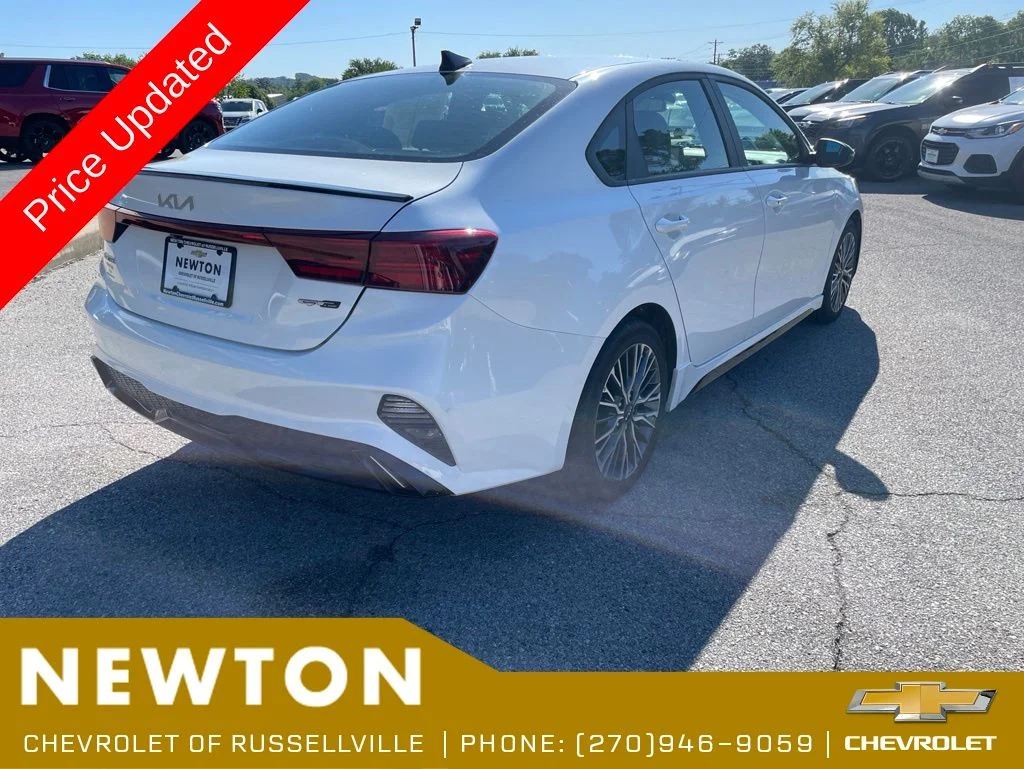 Used 2023 White Kia GT-Line image 41