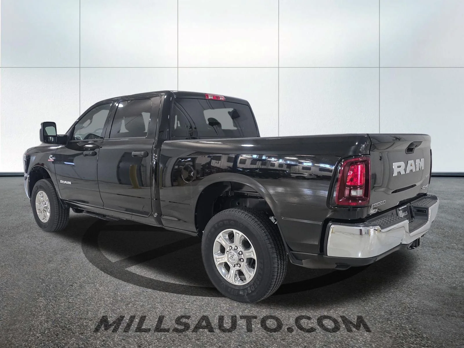 2026 RAM 3500 Big Horn - Photo 4
