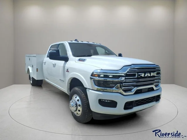 2026 RAM 3500 Chassis Big Horn