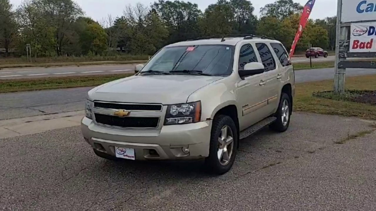 2013 Chevrolet Tahoe LT photo 3