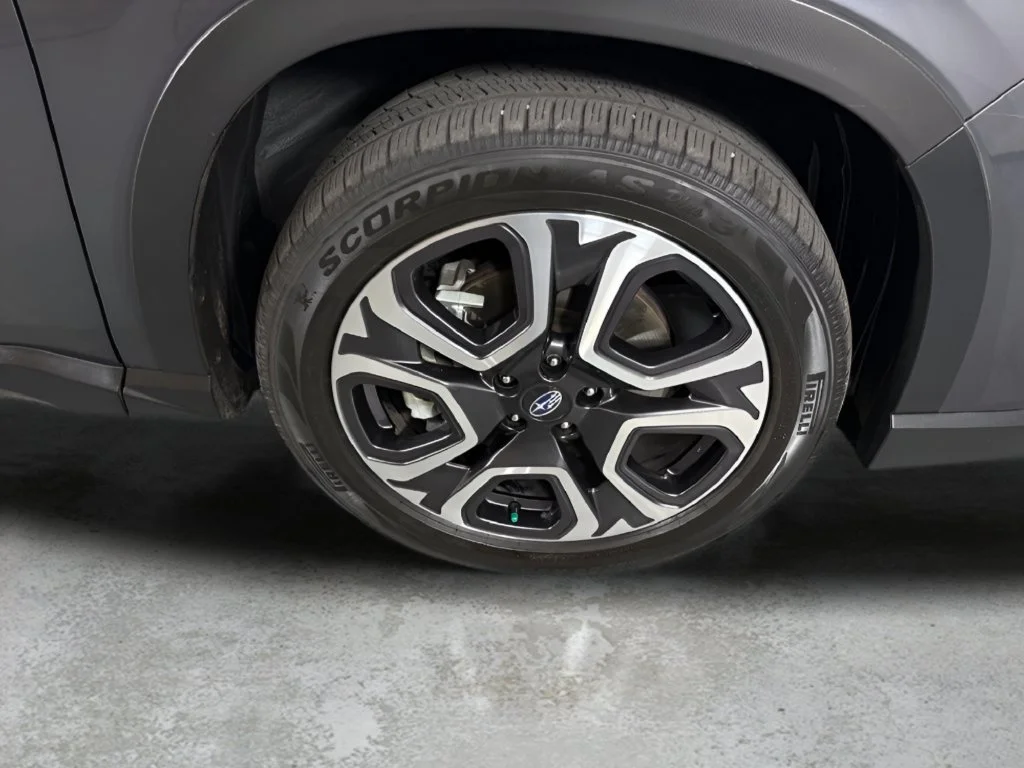 Used 2023 Gray Subaru Limited image 41