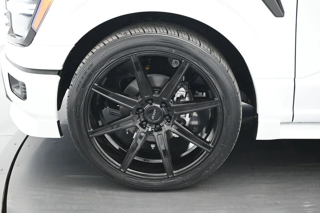 New 2026 Oxford White Ford STX image 21