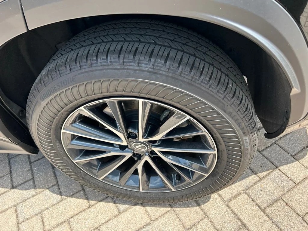 Certified Used 2025 CAVIAR Lexus 250 Premium image 11