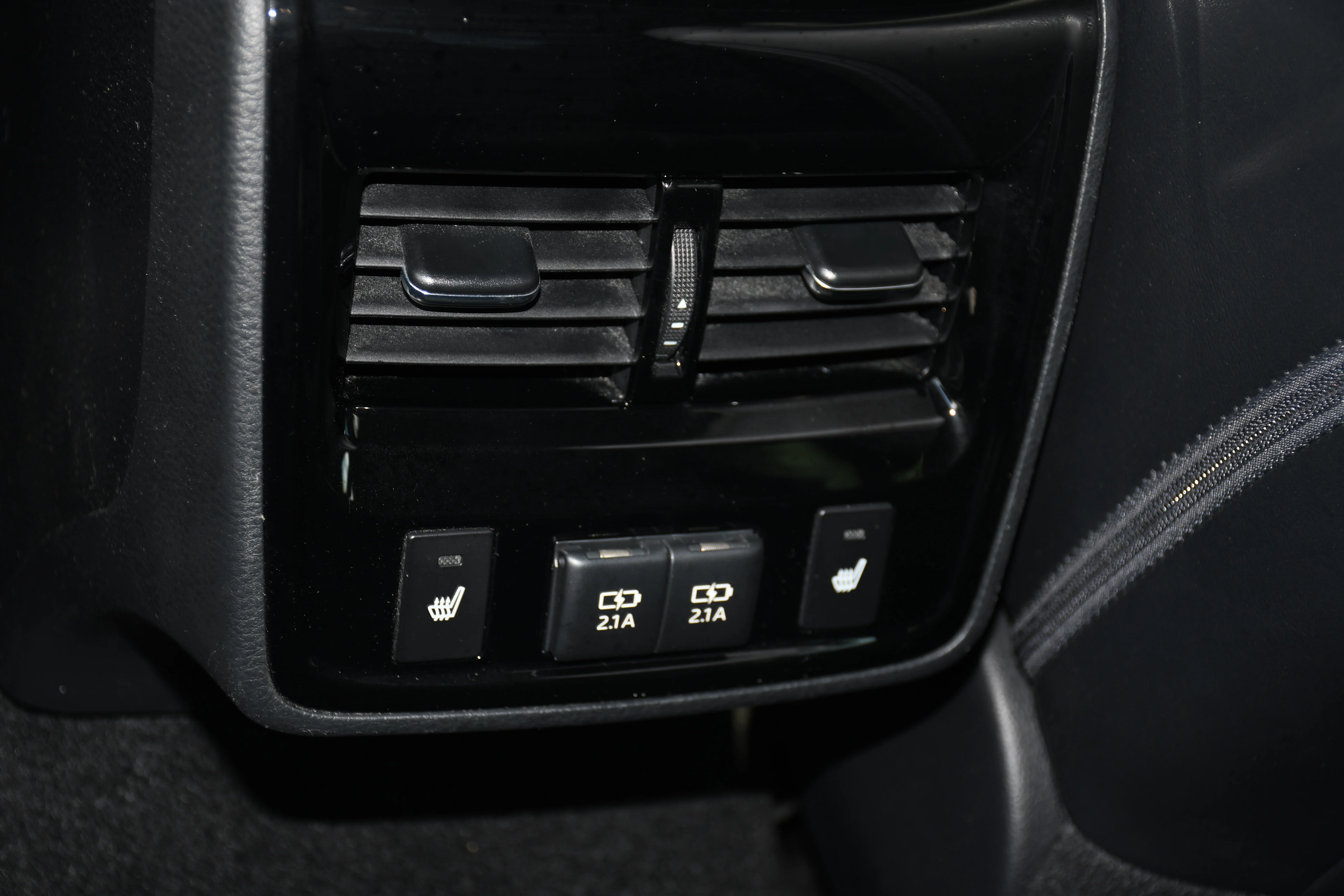 Used 2019 Beige Toyota Touring image 18