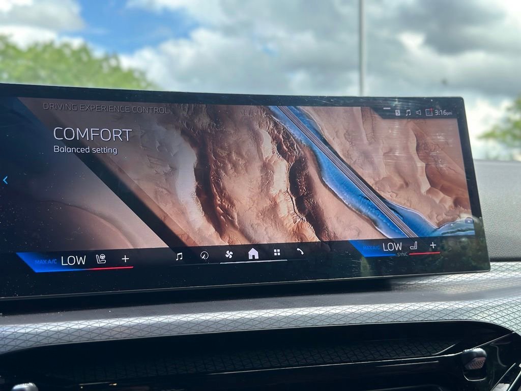 New 2026 Black Sapphire Metallic BMW 430i xDrive image 42
