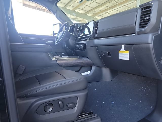 2026 Chevrolet Silverado 3500HD LTZ - Photo 17
