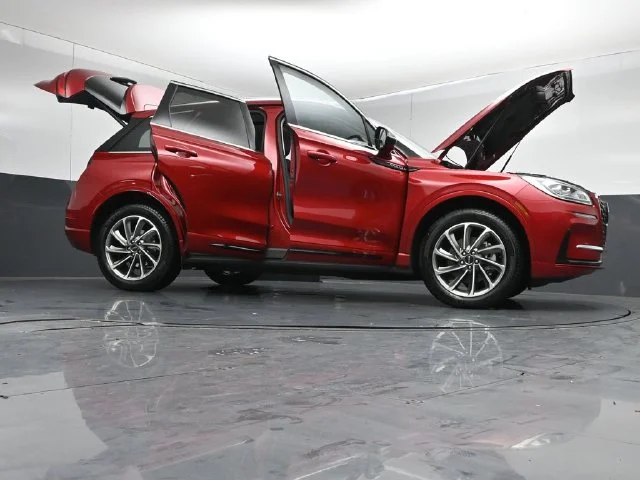Used 2023 Red Lincoln Grand Touring image 54