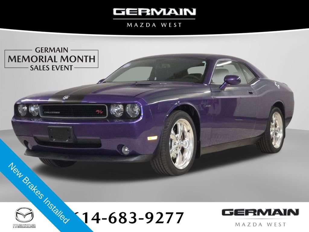 2010 Dodge Challenger R/T's photo