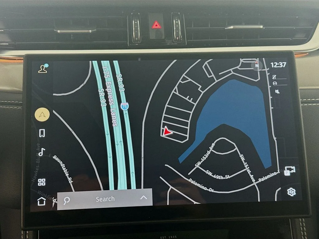 2026 Jaguar F-Pace R-Dynamic S - Photo 13