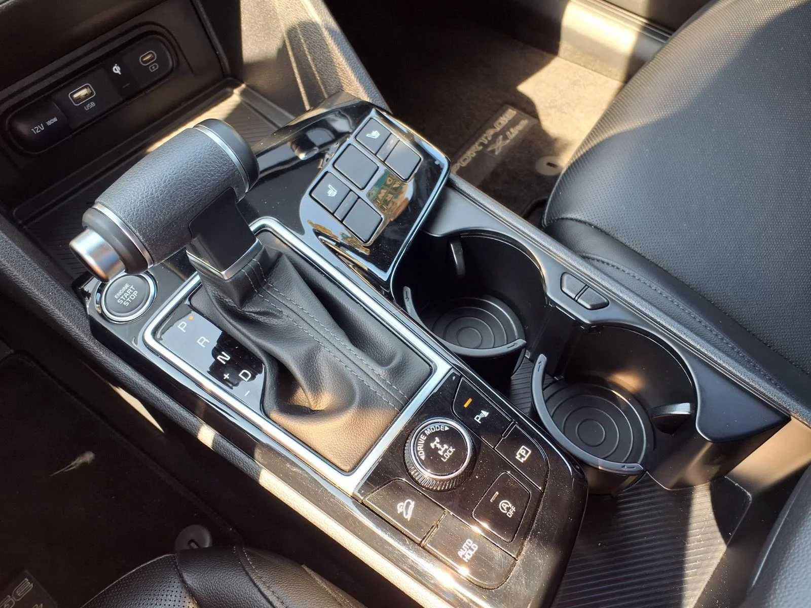 Used 2025 Wolf Gray KIA FODOR image 6