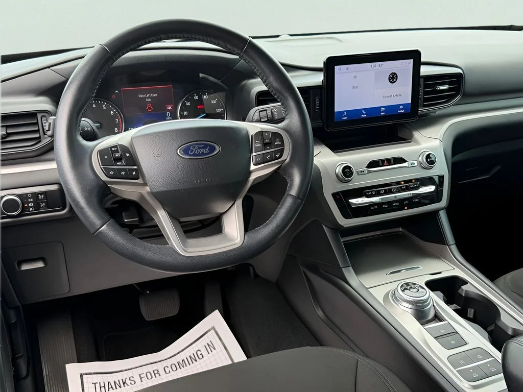 Used 2023 White Ford XLT image 24