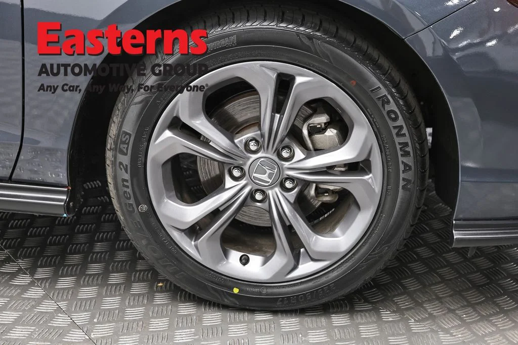 Used 2024 Gray Honda EX image 31